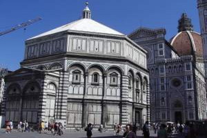 Xtrallusion offers characteristic Bed and Breakfast, B&B, Guest House, Hotel, Albergo and Country Lodge accommodation in Italy. Plus independent self-guided Walking, Adventure, Activity, Skiing and Paragliding Holiday itineraries on the Italian Rivieras, in the Italian Lakes, in the Italian Alps and in some of the most beautiful corners of Italy.